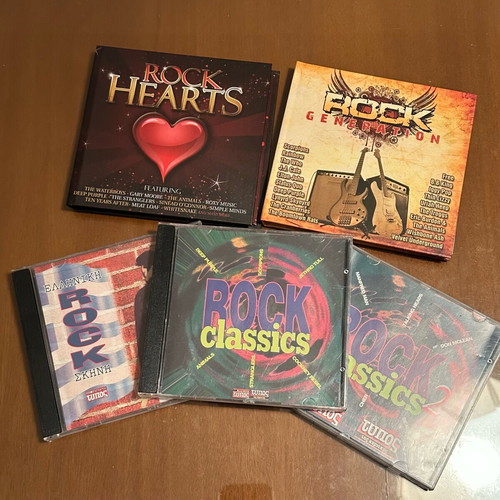 5 Rock collections used, 11 foreign and Greek CDs