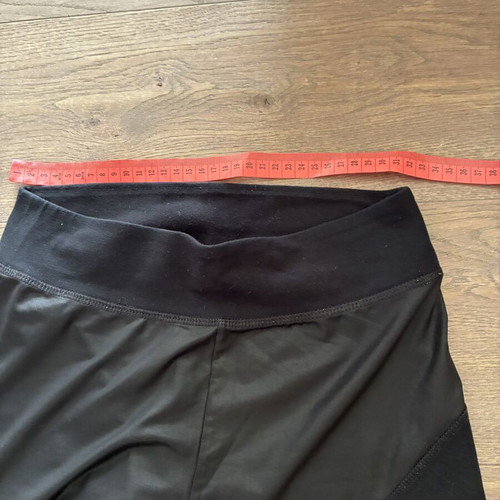 Body Talk leggings like new, black, sizes L and XL