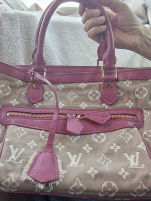 Louis Vuitton Limited Edition Monogram Sabbia Cabas MM bag like new, beige pink
