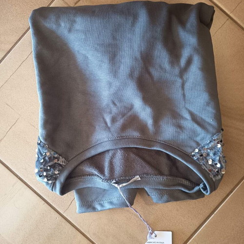Grey blouse with sequins, new, made in Italy