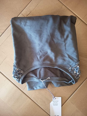 Grey blouse with sequins, new, made in Italy