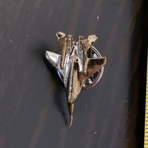 Airplane pins used