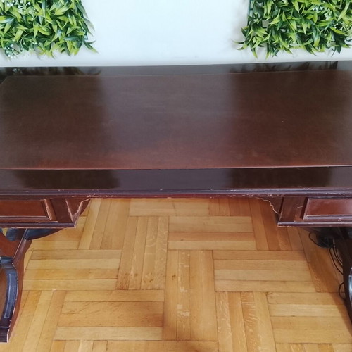 Wooden desk from 1970 with leather top, used