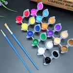 Set of 12 acrylic paints with 17 painting brushes and 2 mini palettes new