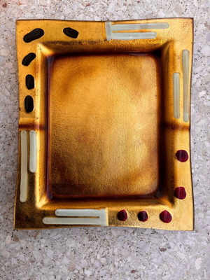 Decorative plate like new