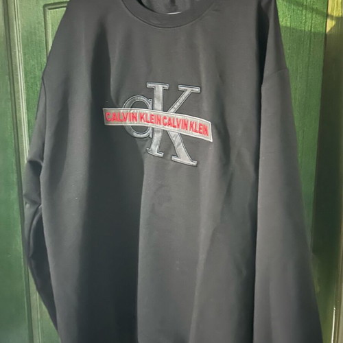 Calvin Klein sweatshirt without hood new, size L, black