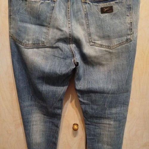 Vagrancy blue rip jeans like new, size M