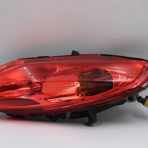 Piaggio Medley 125 ABS 4T 2017 rear left and right taillights used