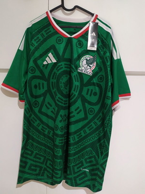 Mexico Azteca Mundial 2026 football jersey, medium size