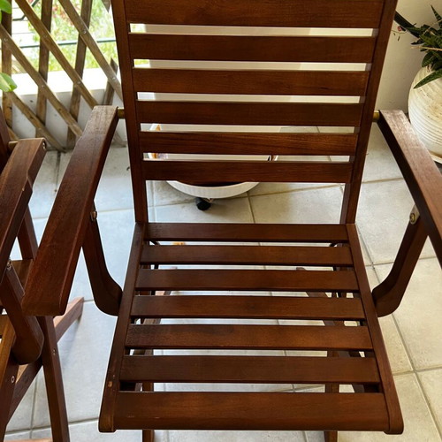 Wooden veranda furniture set with table and four chairs, like new