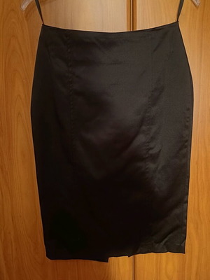 Satin skirt like new, size S / 36 / 8