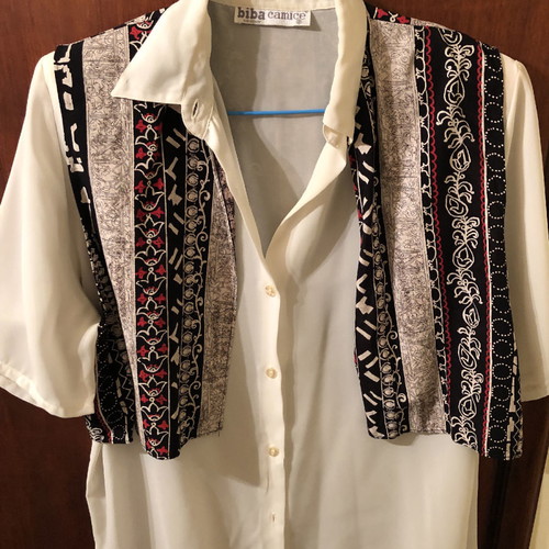 White crepe summer shirt with integrated cotton vest used