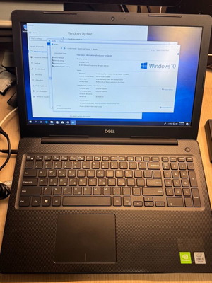 Dell Inspiron 3593 laptop used, 16GB RAM, 256GB + 450GB storage