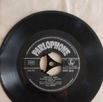 Vinyl record used in very good condition