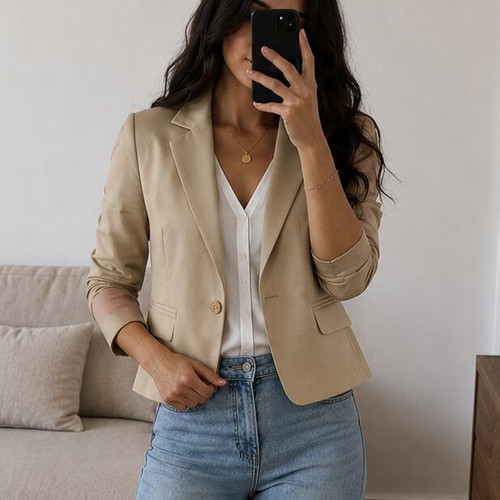 Beige blazer size S like new, short fitted style