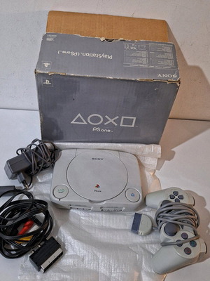 Sony PlayStation Ps One console like new with controller