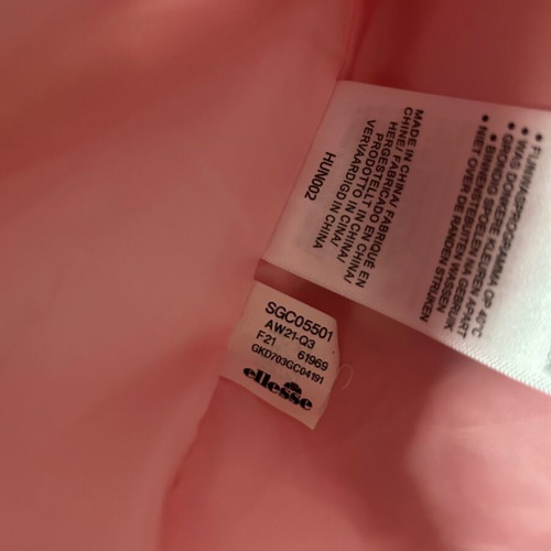 Ellesse women's pastel pink quilted jacket, size M