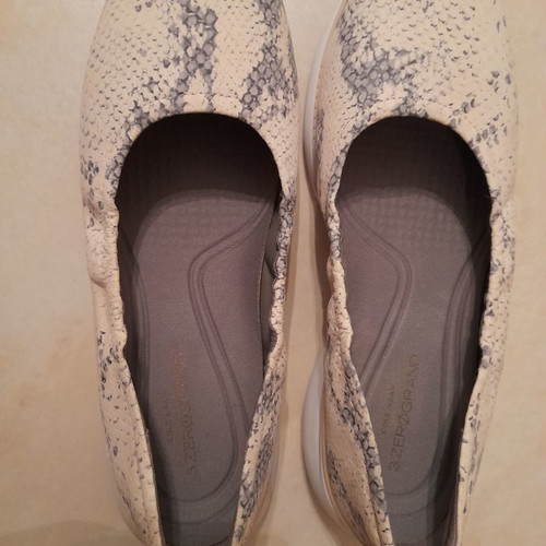 Μπαλαρίνες Cole Haan μεταχειρισμένες, νούμερο 38, δερμάτινες, μπεζ