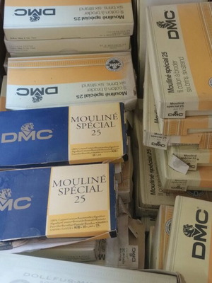 Μουλινέ καινούργιο σε εκατοντάδες χρώματα, τεμάχιο