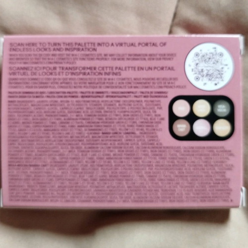 MAC eyeshadow palette new, intact