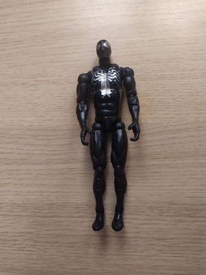 Black Spider-Man figure 15cm used with full equipment and launcher