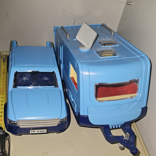 Playmobil Jeep with Caravan and 4 Figures used
