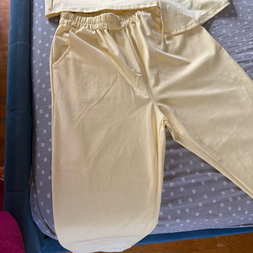 Yellow pontostoffa set new, sleeveless top and pants