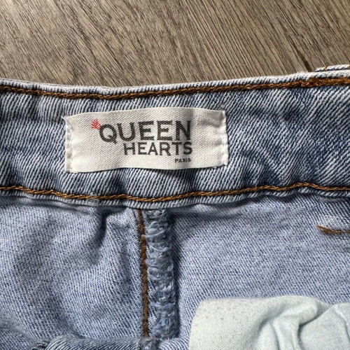 Denim shorts Queen Hearts Paris size M like new with studs