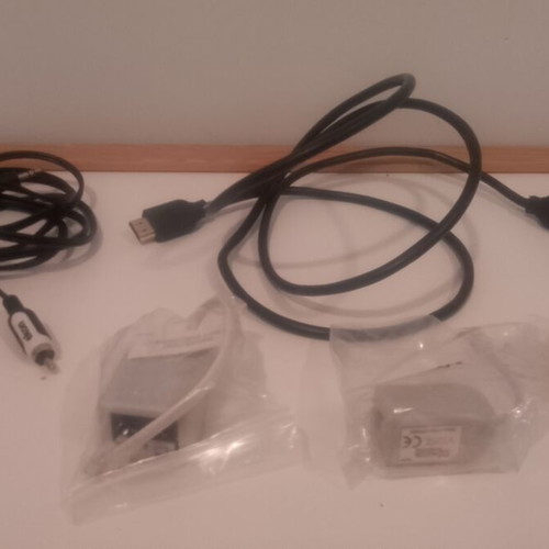 Cables, adapters and screws like new, HDMI, RCA, phone router