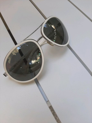 D&G sunglasses used, excellent condition