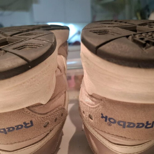 Reebok athletic shoes with reflective details, like new