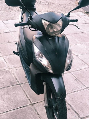 Honda Vision 110 scooter used, automatic, 110 cc