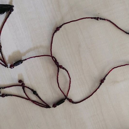 Necklace like new, red