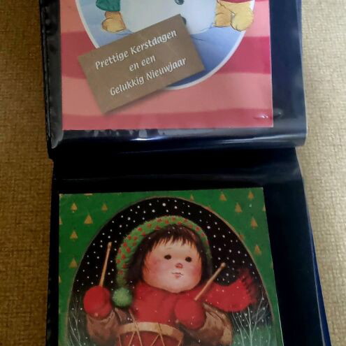 Children's cards like new, collection of 80 with leather-bound album