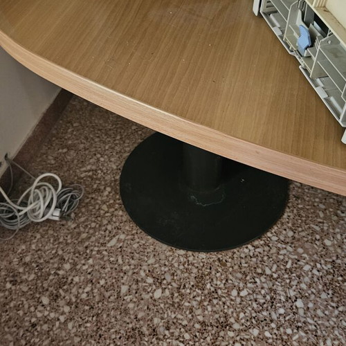 Sato executive desk with extension, drawer unit and side table like new