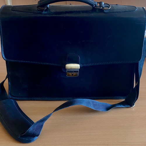 Leather briefcase like new, black