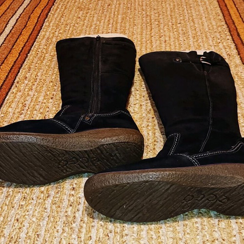 Ecco boots size 38 like new