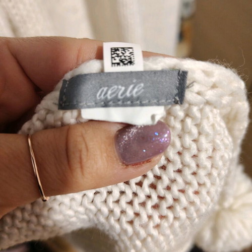 Aerie wool scarf like new, white