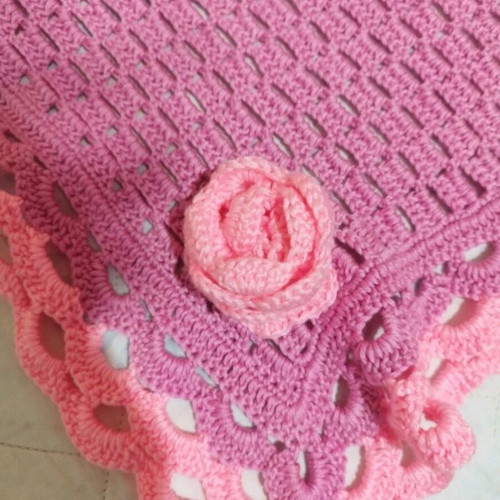 Handmade baby blanket new, acrylic yarn, fuchsia and pink