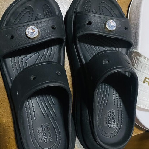 Crocs sandals size 40 like new, black
