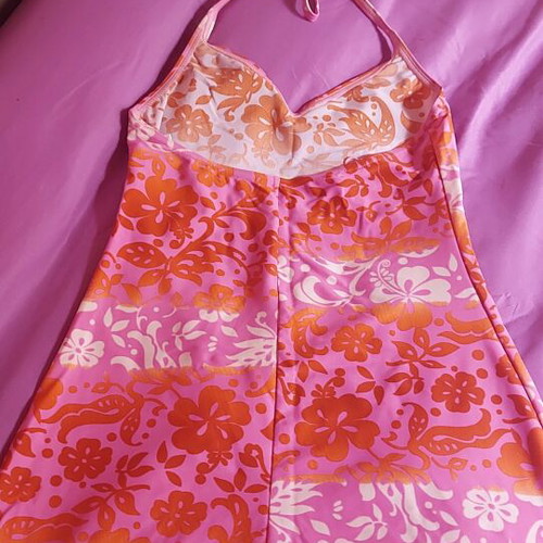 O'Neill fitted dress like new, size small, pink