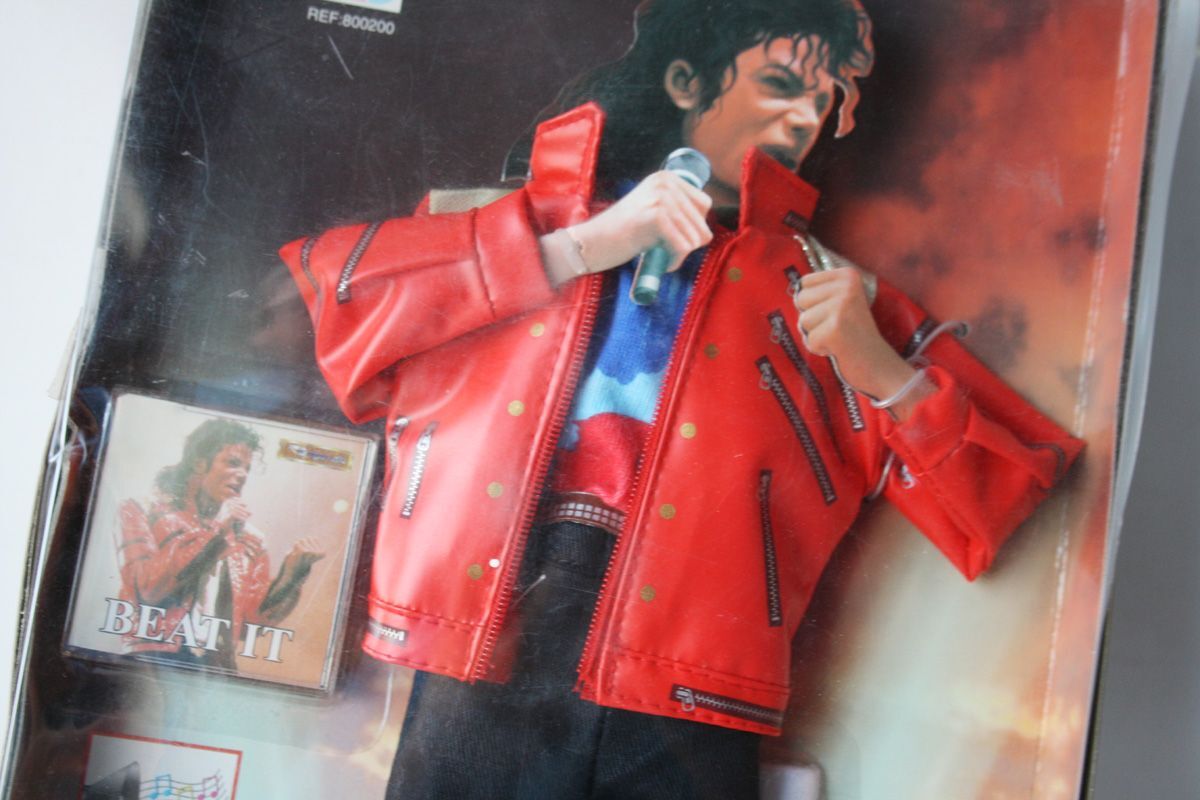 Michael Jackson Beat It doll clothes… - € 69,00 - Vendora.cy