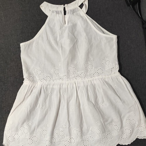 White top size S like new