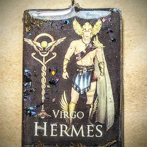 Small Hermes frame new, handmade with steel and crystals