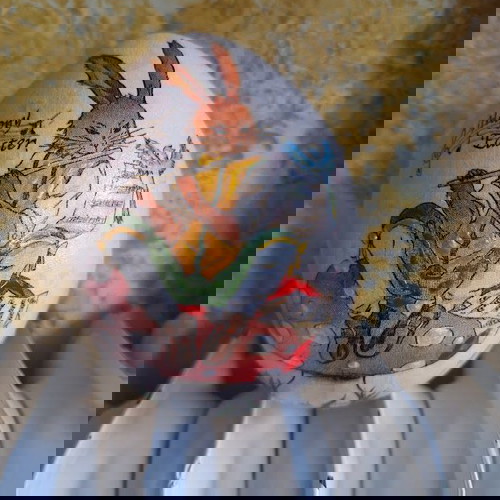 Χειροποίητο κεραμικό αυγό ζωγραφισμένο σαν καινούργιο, ύψος 10 εκ