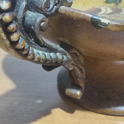 English ceramic fruit bowl hand-painted used