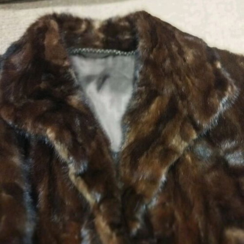 Fur jacket brown like new, size M, by Furs Kapralos