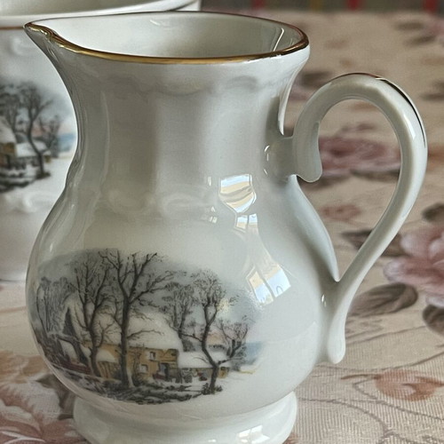 Porcelain tea set like new by Crown Bavaria with cake plates and accessories