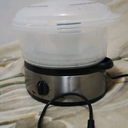 Vicko 3-Level Steamer 800 W used
