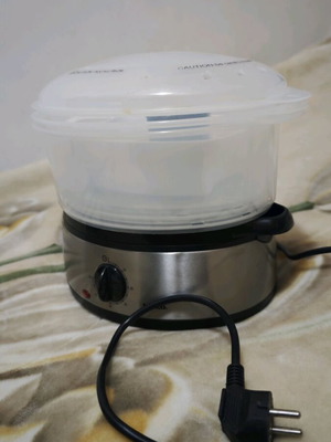 Vicko 3-Level Steamer 800 W used
